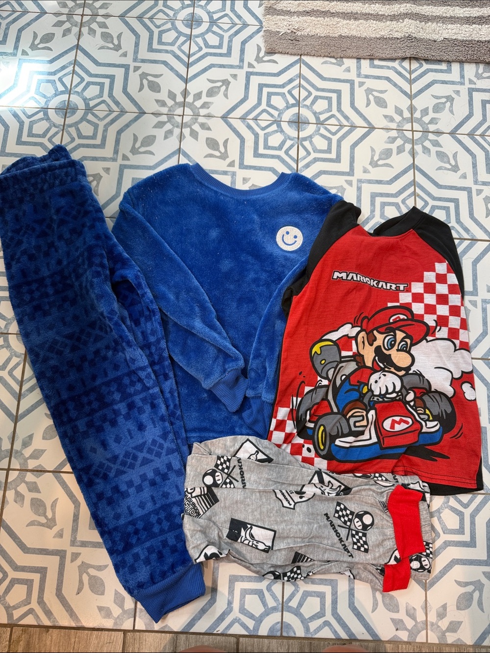 Target Kids Pajama Set Blue and Red Mario Kart Sleepwear